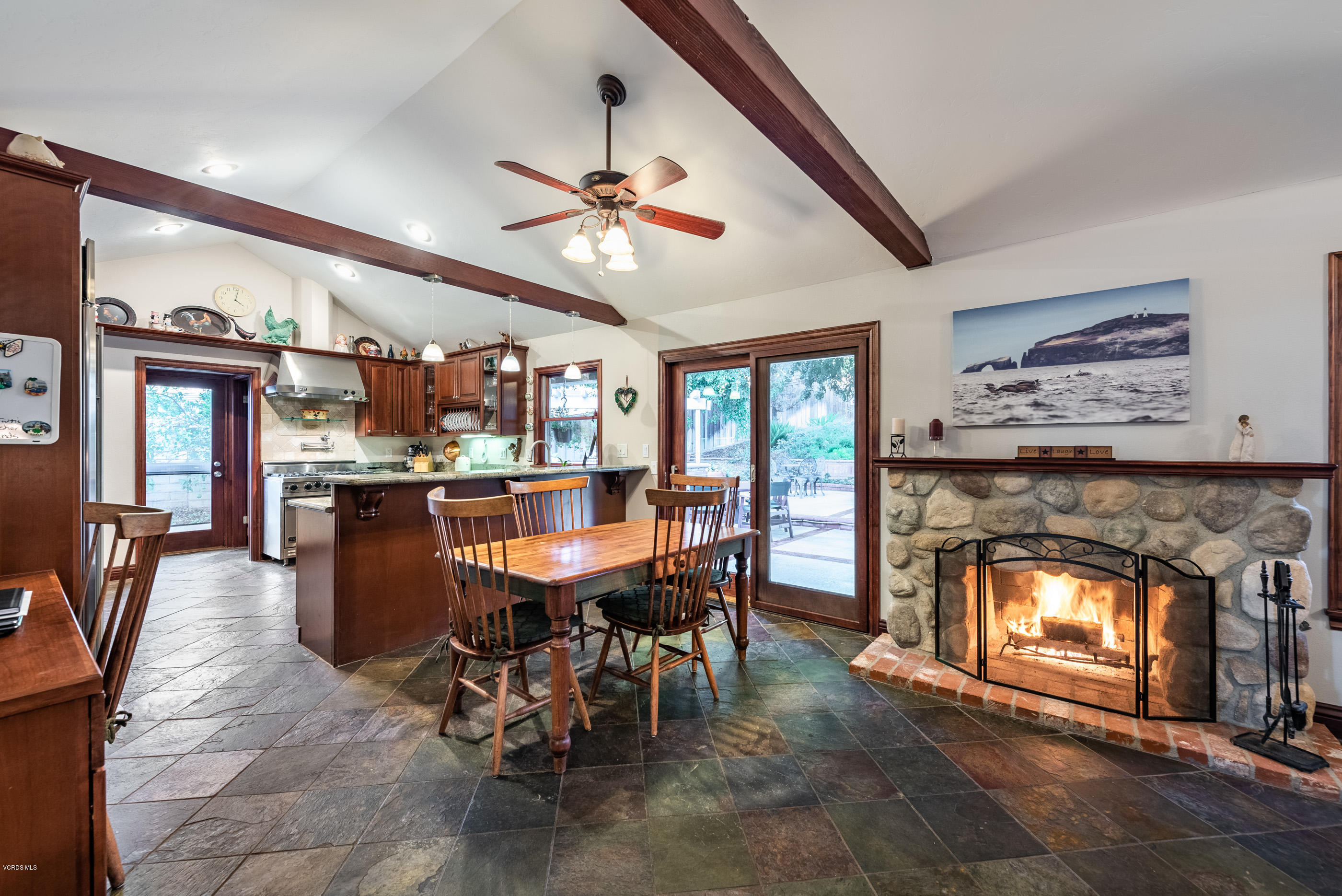 400 Longbranch Road Simi Valley, CA 93065 - Photo 22 of 74 Breakfast Nook