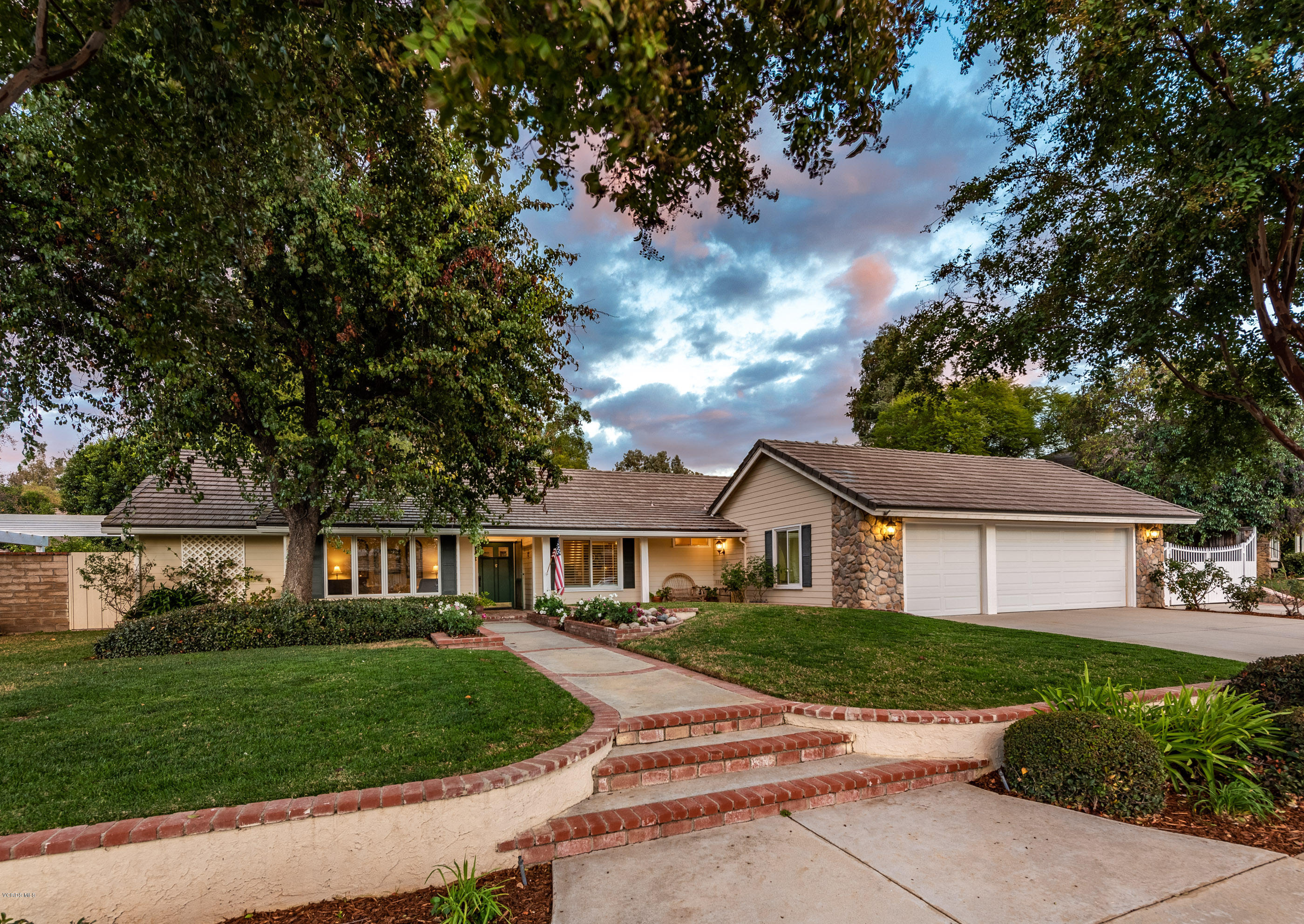 400 Longbranch Road Simi Valley, CA 93065 - Photo 5 of 74 Front View