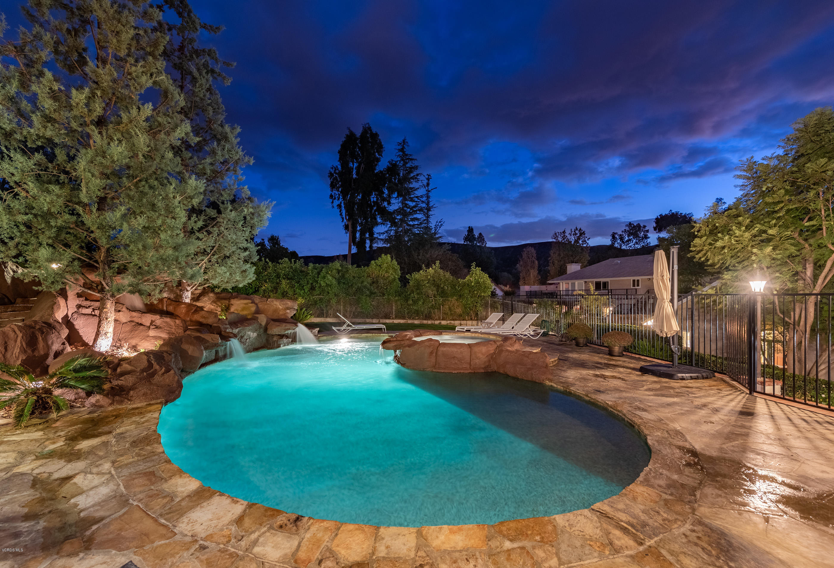 400 Longbranch Road Simi Valley, CA 93065 - Photo 50 of 74 Backyard