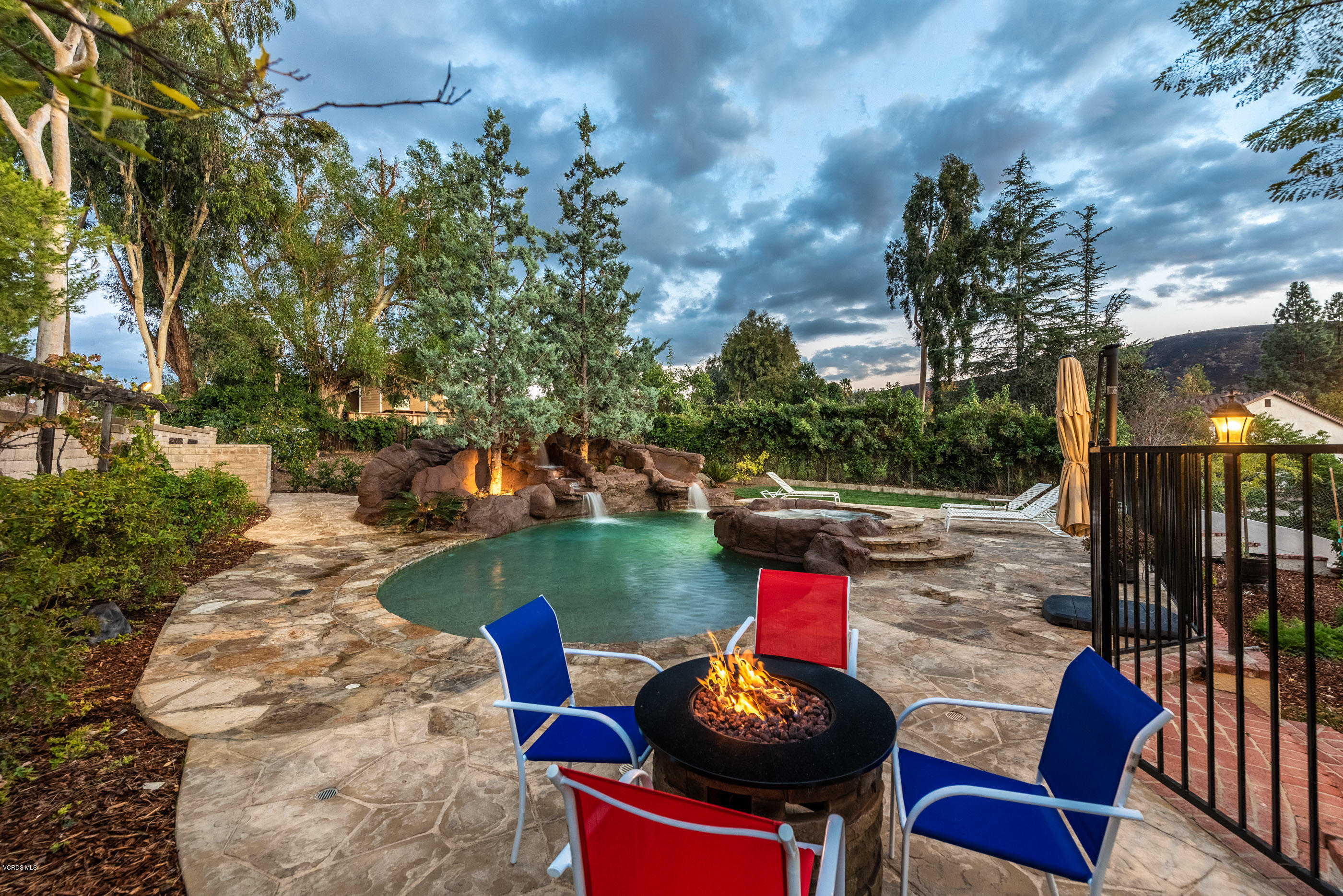 400 Longbranch Road Simi Valley, CA 93065 - Photo 57 of 74 Backyard