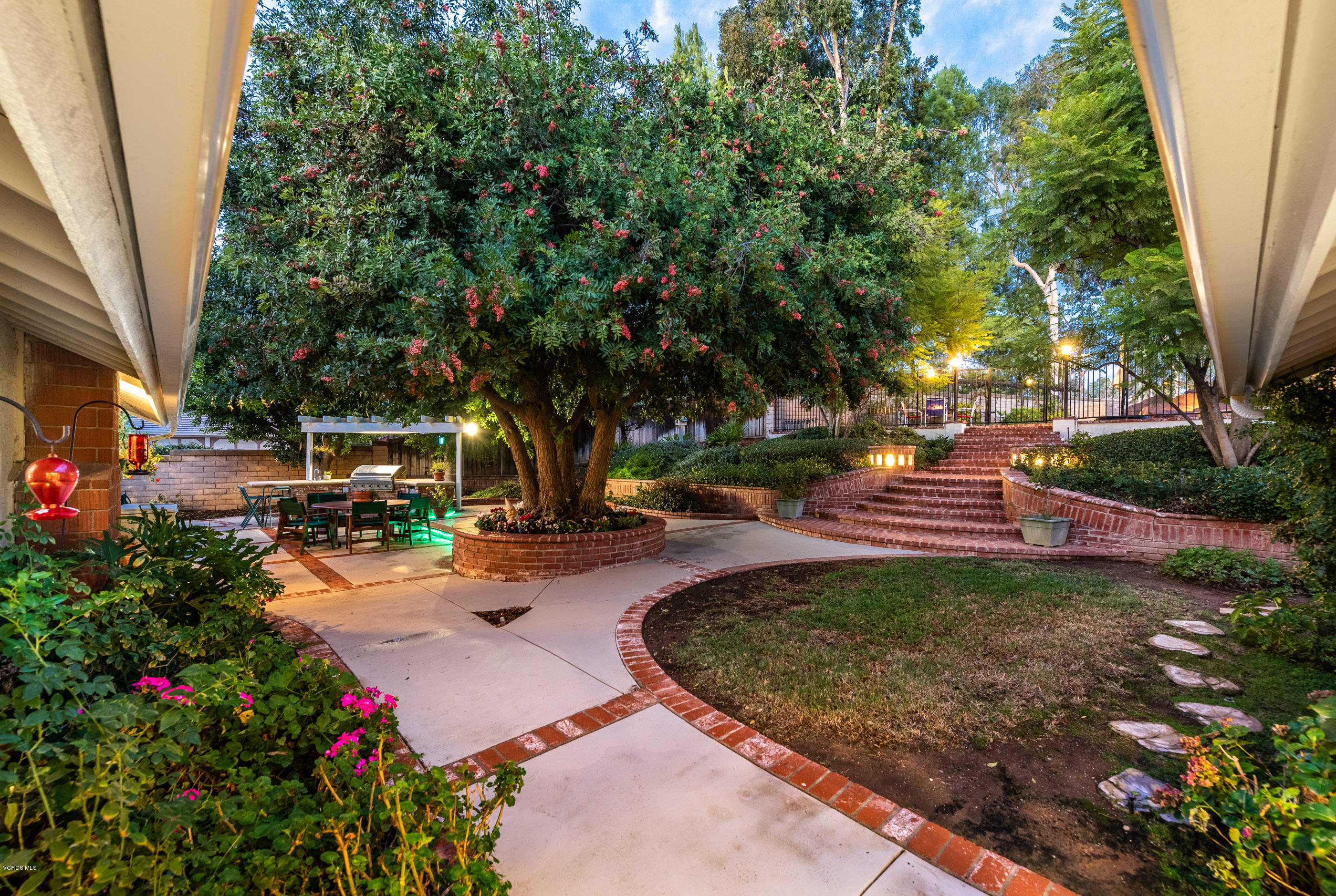400 Longbranch Road Simi Valley, CA 93065 - Photo 61 of 74 Backyard