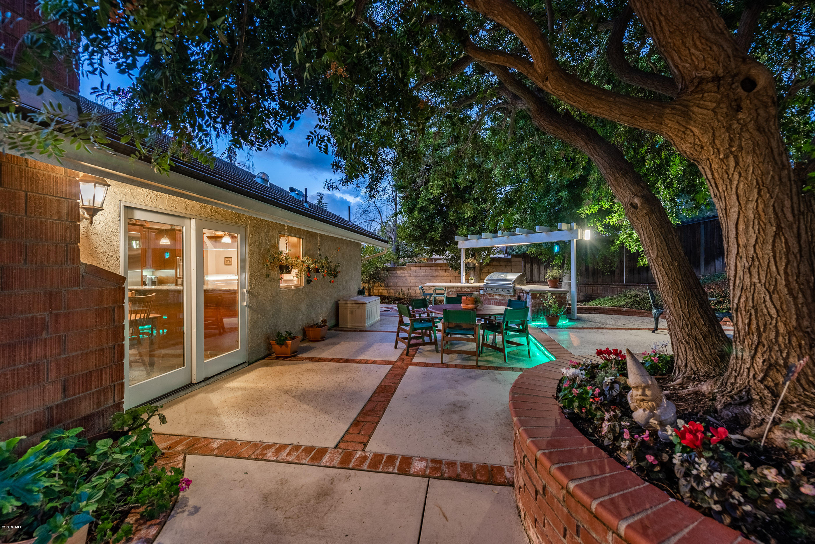 400 Longbranch Road Simi Valley, CA 93065 - Photo 62 of 74 Backyard