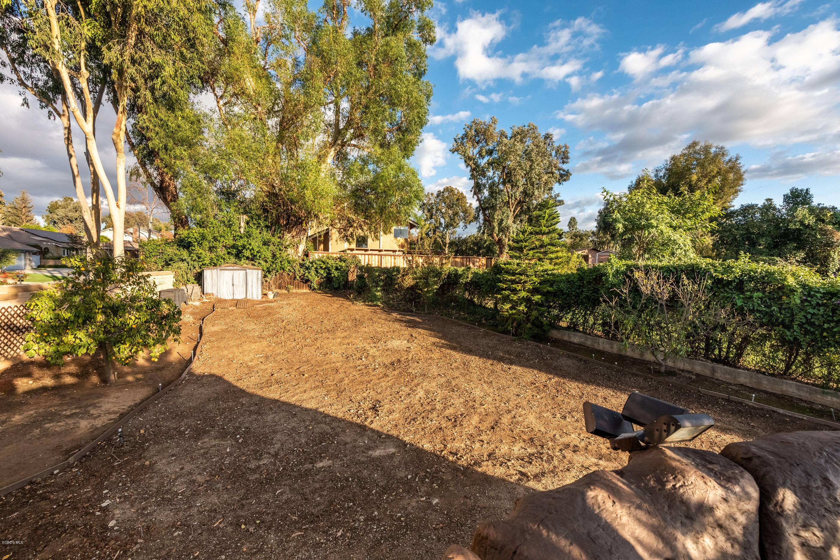 400 Longbranch Road Simi Valley, CA 93065 - Photo 65 of 74 Back Lot Area