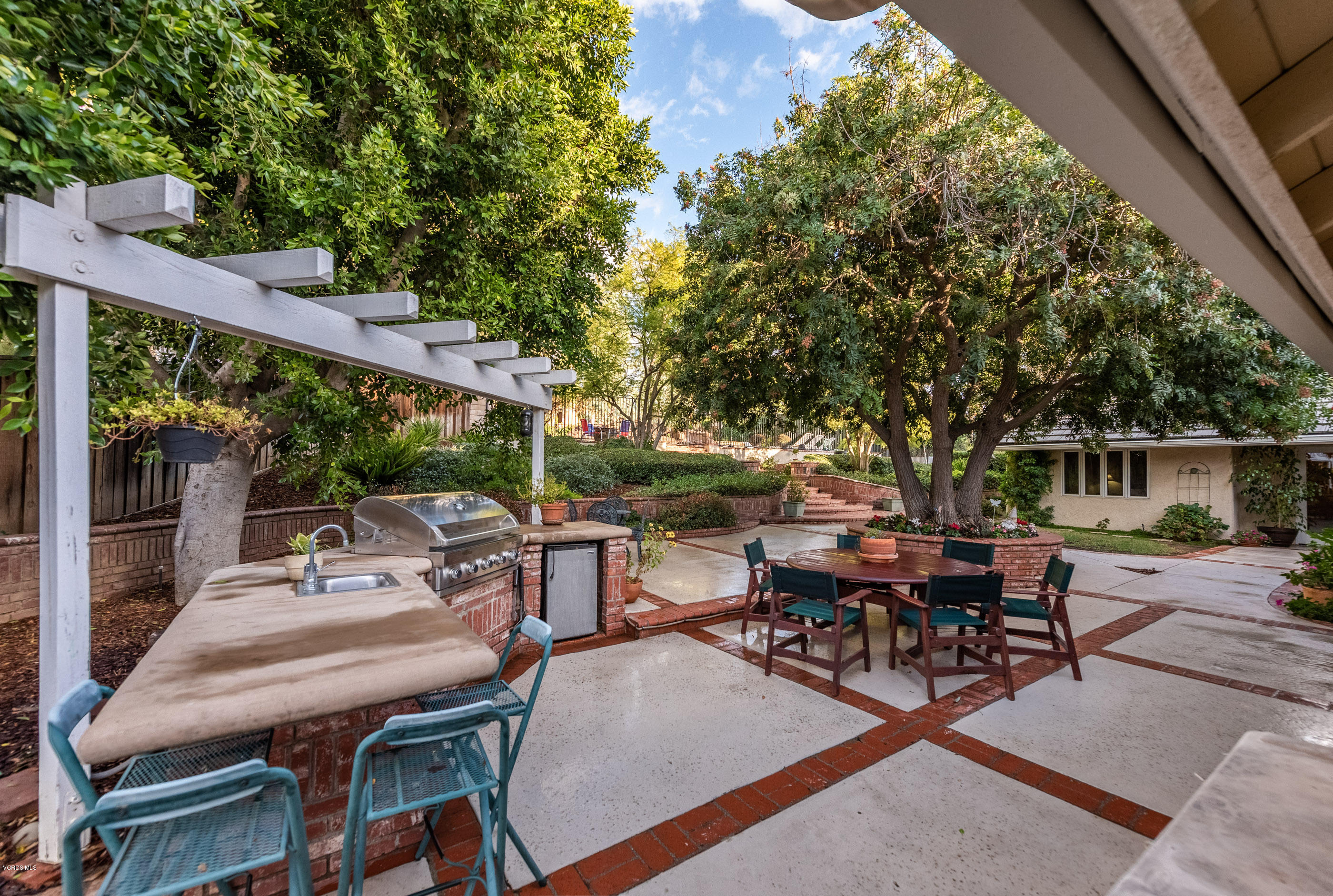 400 Longbranch Road Simi Valley, CA 93065 - Photo 69 of 74 Backyard