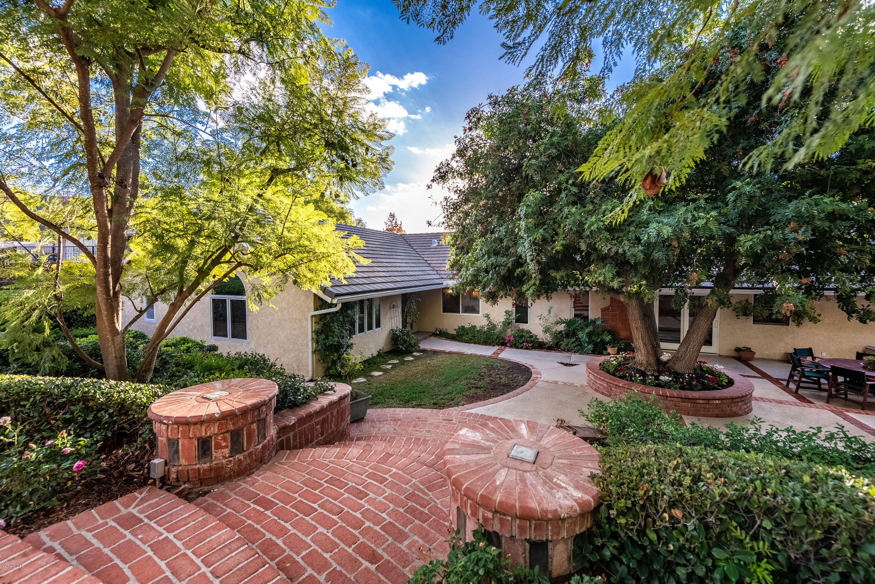 400 Longbranch Road Simi Valley, CA 93065 - Photo 71 of 74 Backyard