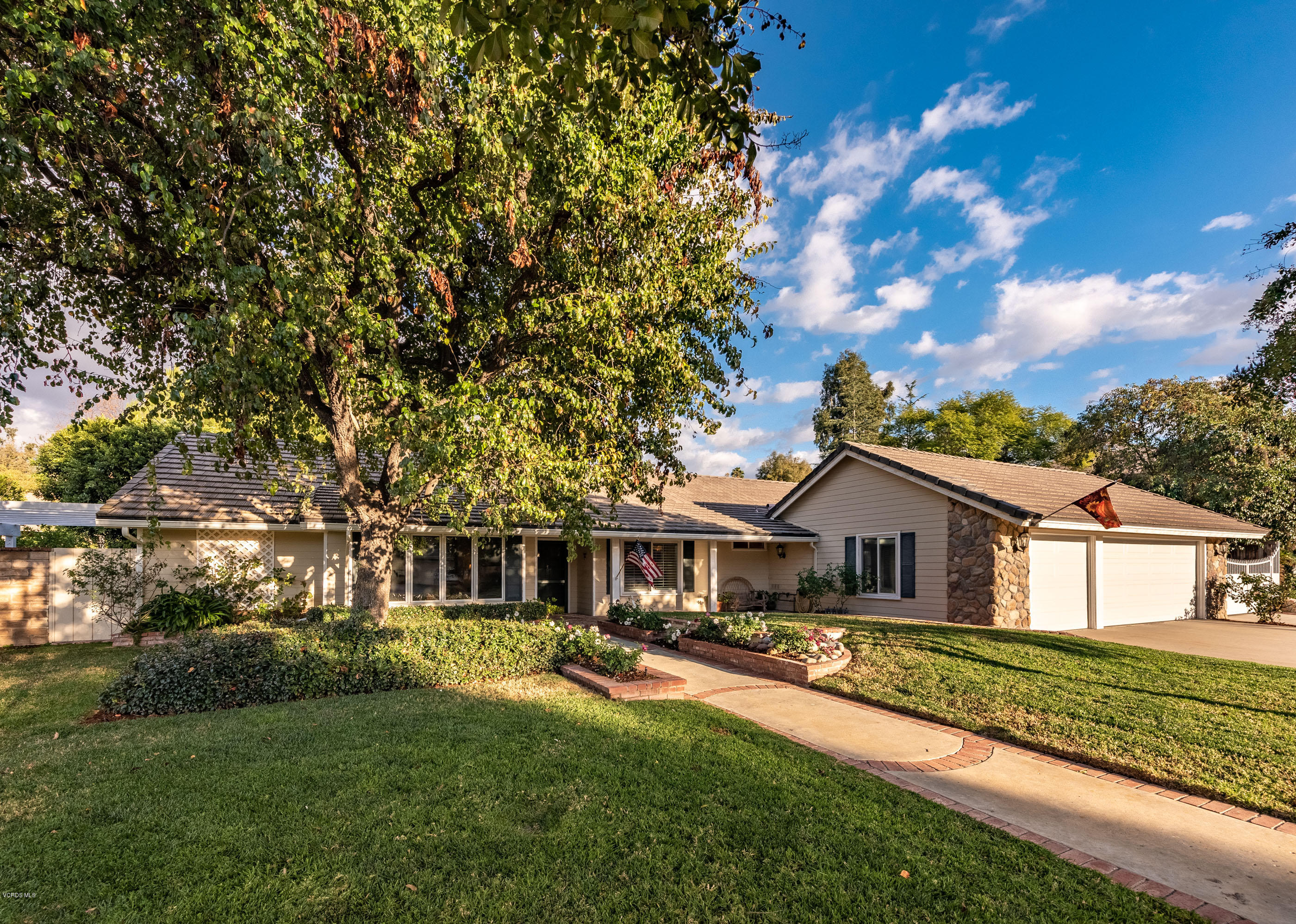 400 Longbranch Road Simi Valley, CA 93065 - Photo 74 of 74 Daytime Front View