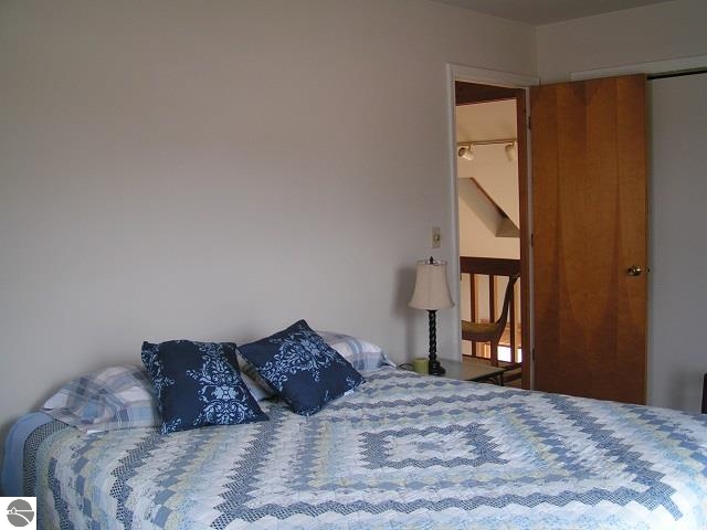 2402 West Trumbull Road Maple City, MI 49664 - Photo 10 of 29 1788938-9.JPG
