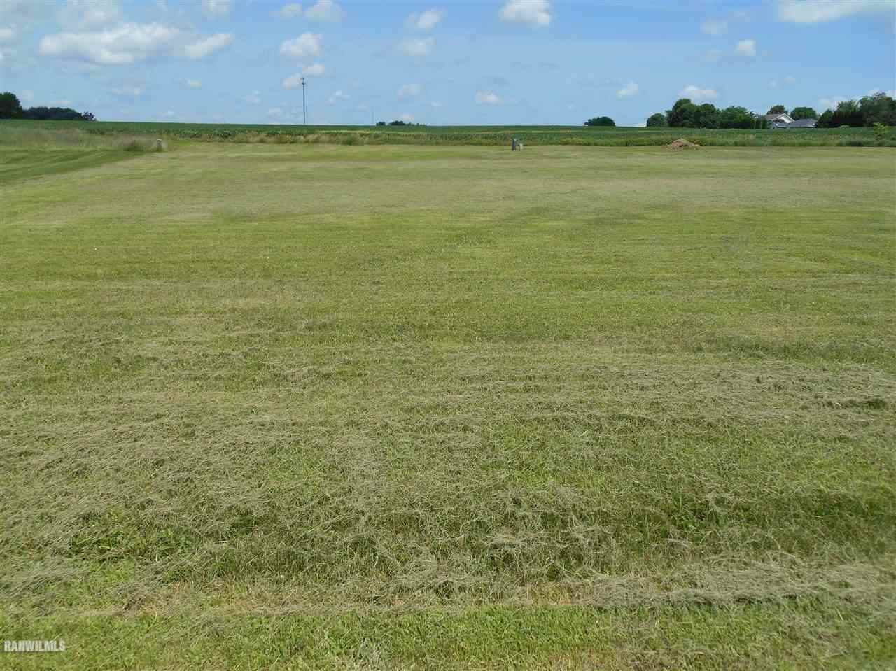 3222 West Rye Ridge Trail Freeport, IL 61032 - Photo 1 of 2 a view of an ocean view