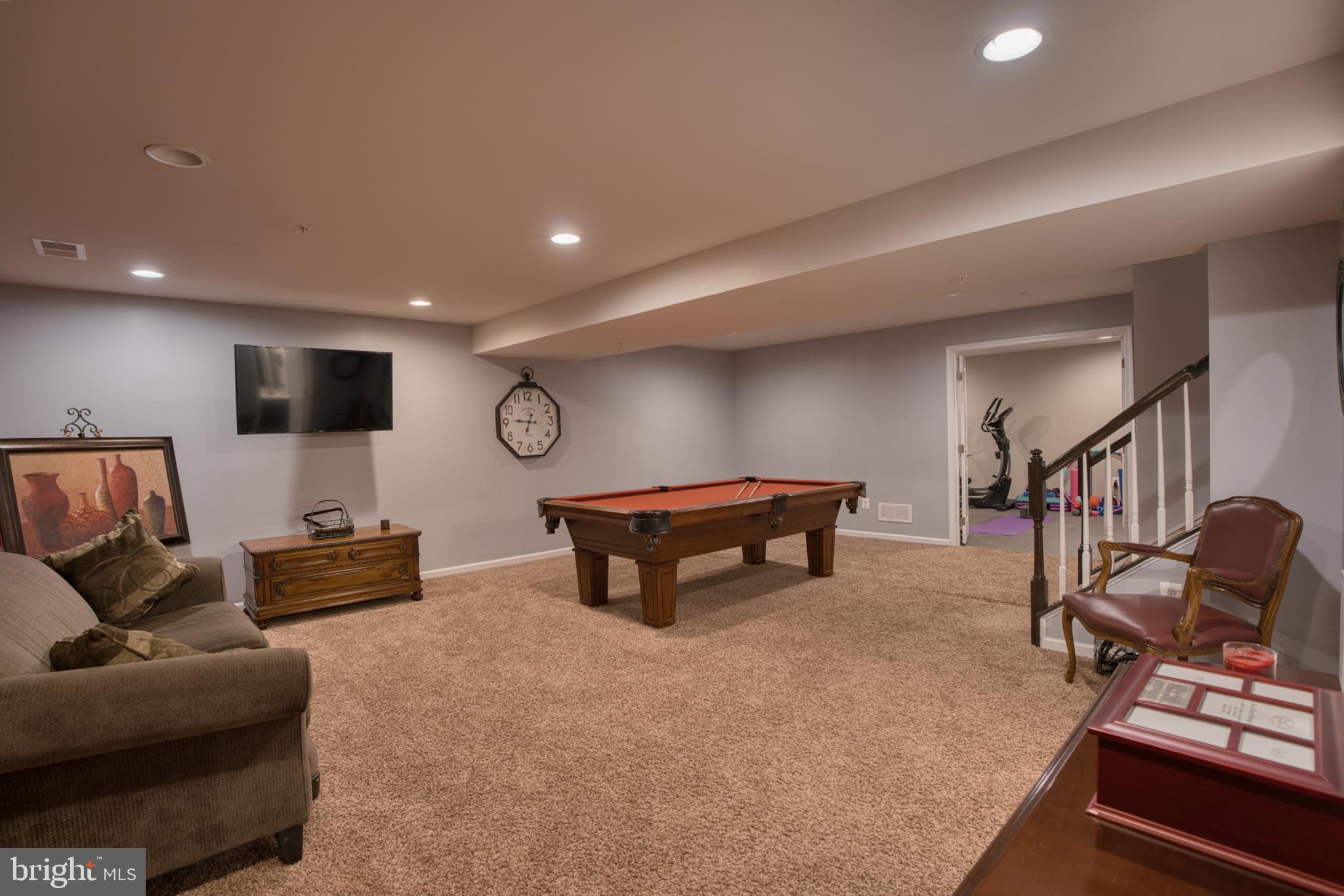 505 Potomac Road Joppa, MD 21085 - Photo 35 of 66 a living room with furniture