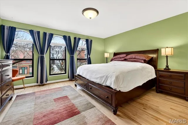 $378,000 | 4303 Laclede Avenue, Unit D, St. Louis, MO 63108