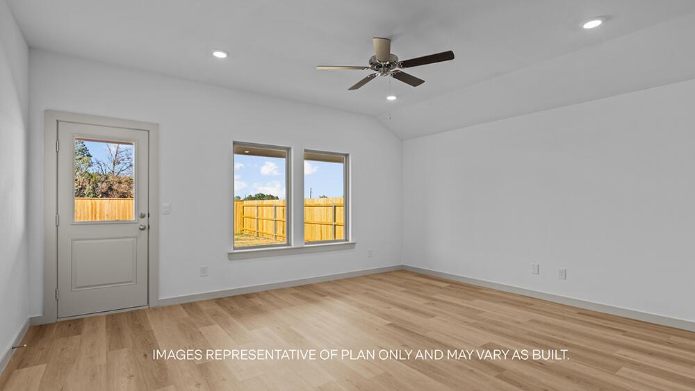 7339 9th Street Lubbock, TX 79416 - Photo 12 of 26 a view of an empty room and window