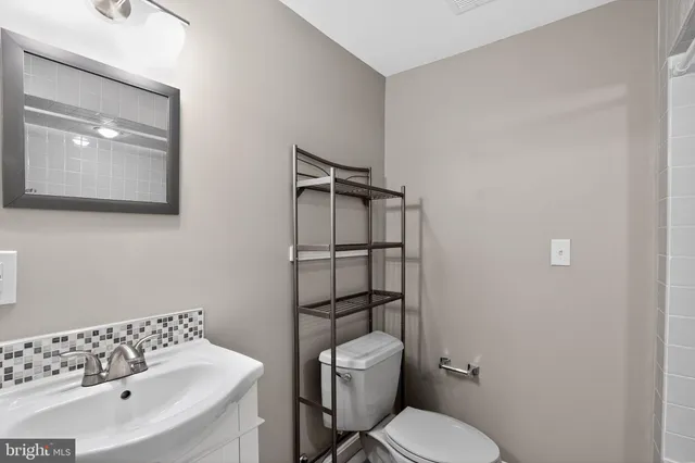 $3,299 | 5816 Apple Wood Lane, Burke, VA 22015