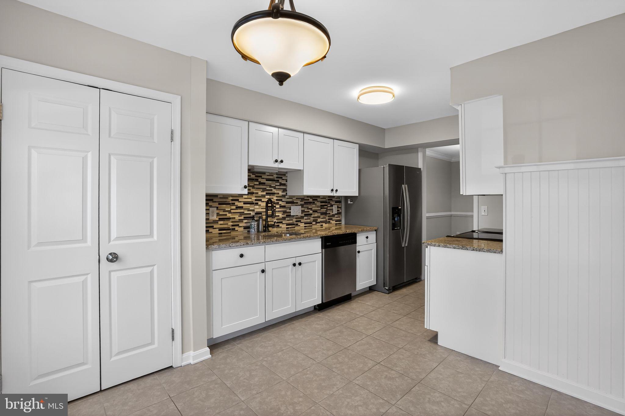 5816 Apple Wood Lane Burke, VA 22015 - Photo 7 of 30