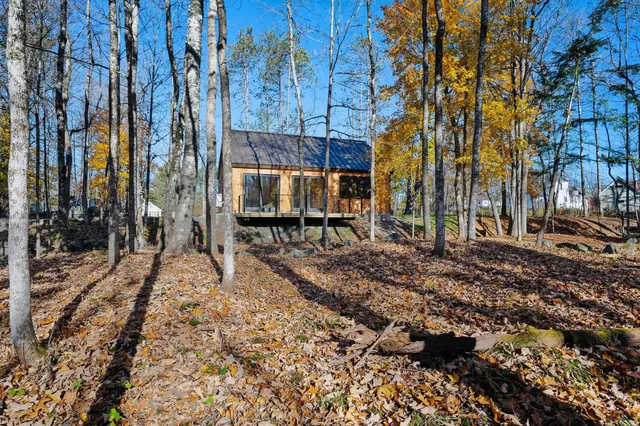 $499,000 | 8 River Road, Detroit, ME 04929