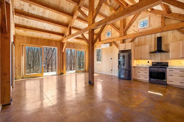 $499,000 | 8 River Road, Detroit, ME 04929