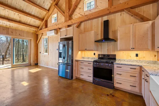 $499,000 | 8 River Road, Detroit, ME 04929