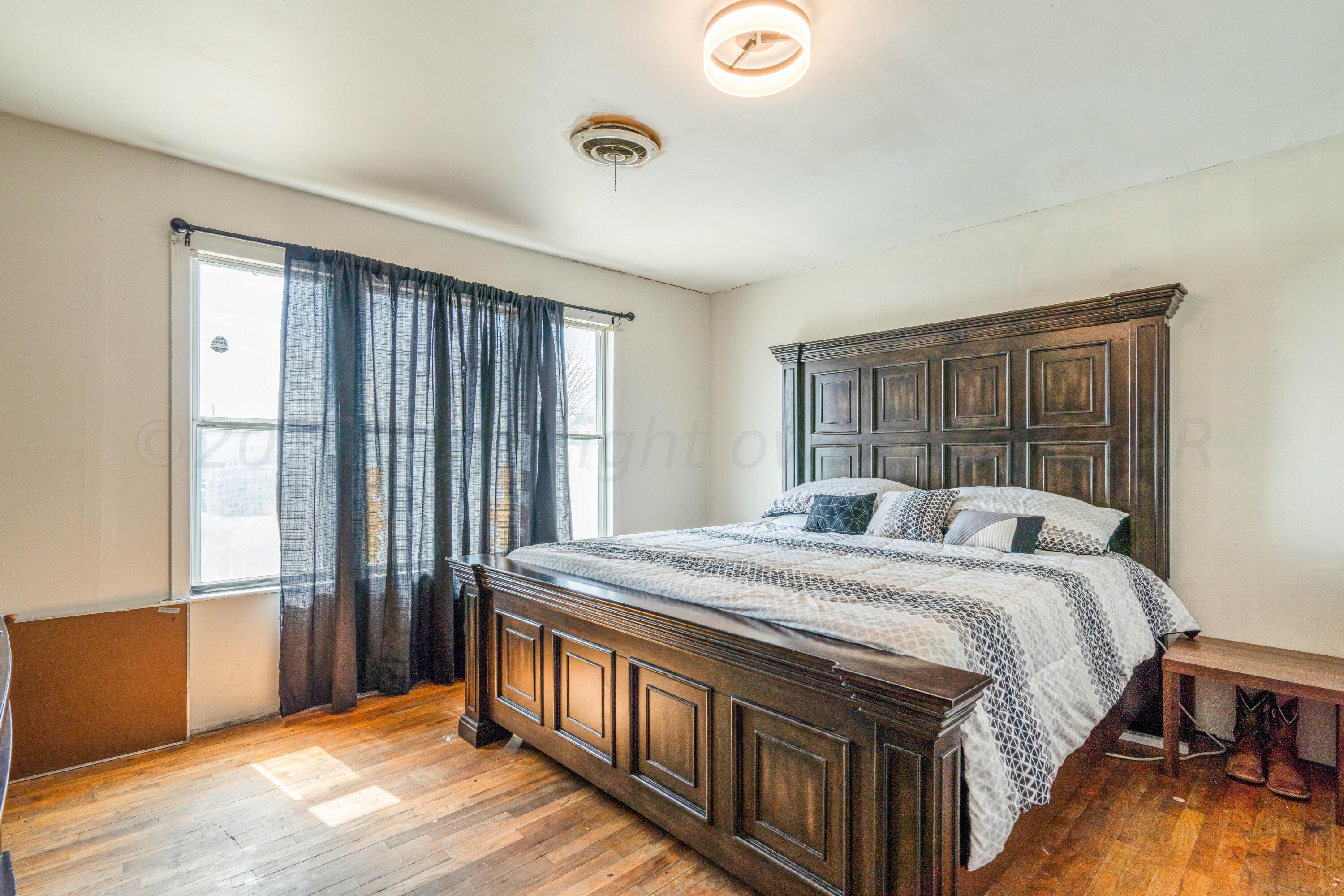 930 Nelson Street Borger, TX 79007 - Photo 13 of 19 903 Nelson-13 bdrm 1