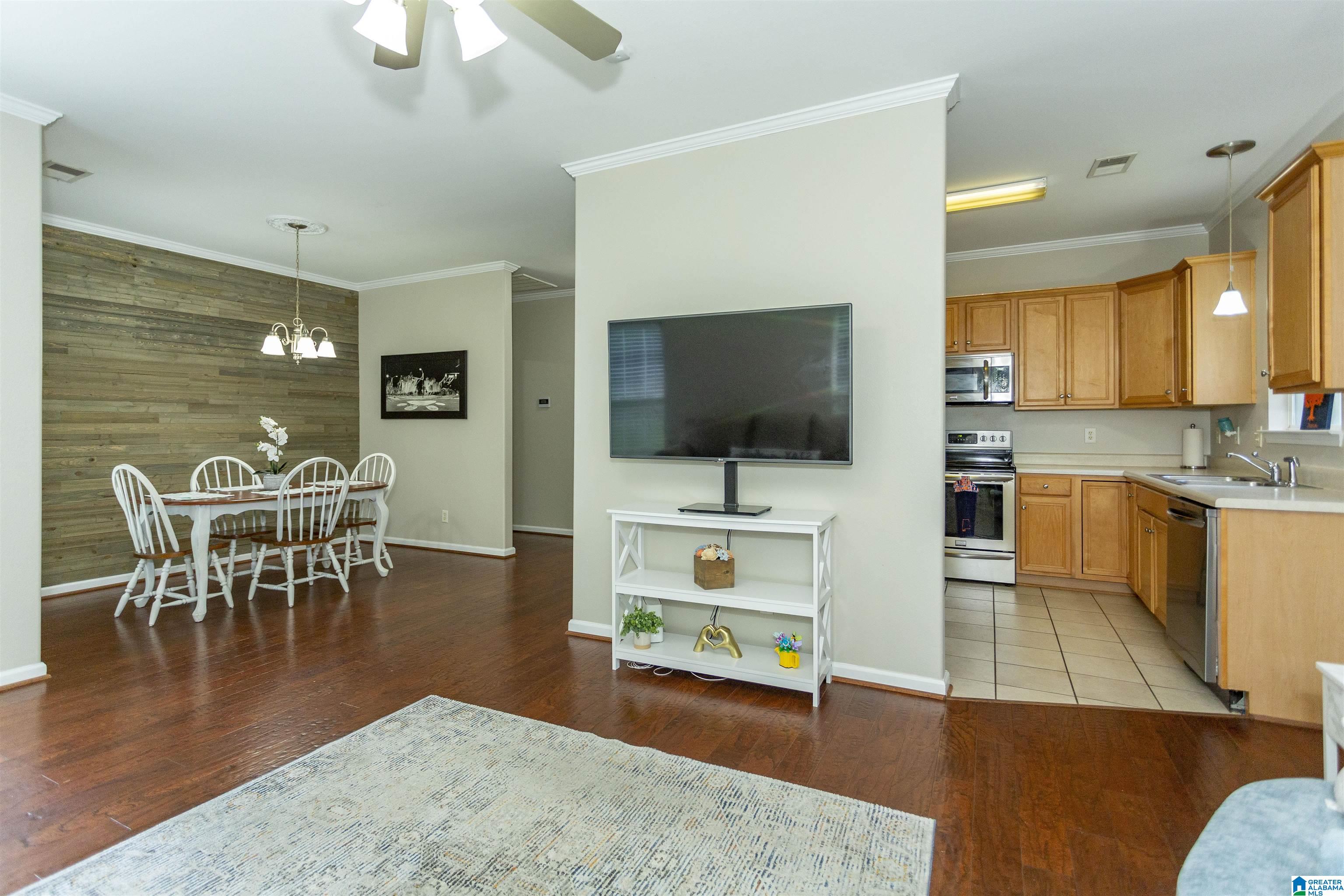 265 Nottingham Drive Calera, AL 35040 - Photo 9 of 38