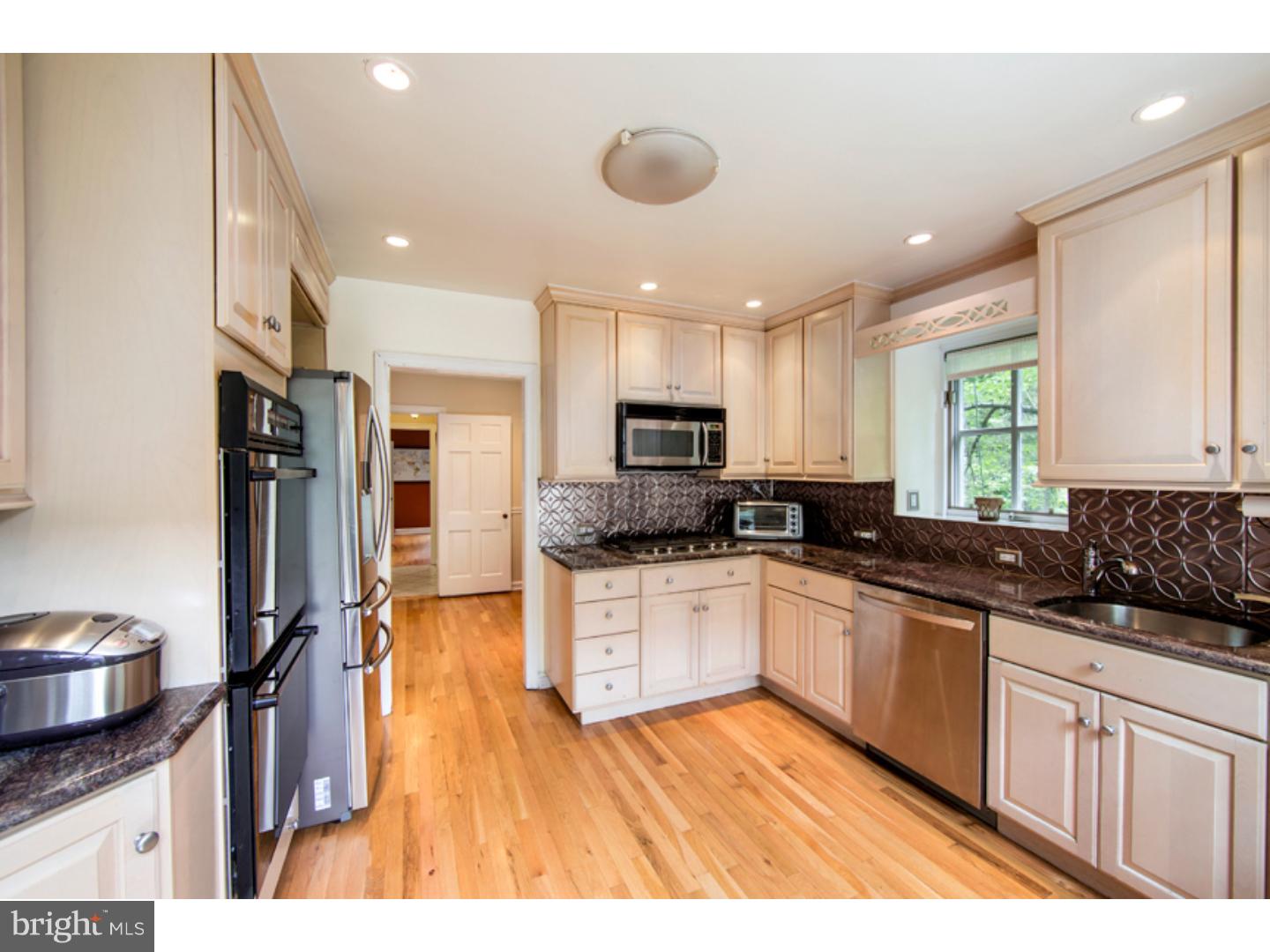 389 Penn Road Wynnewood, PA 19096 - Photo 8 of 25 Gallery Image 8