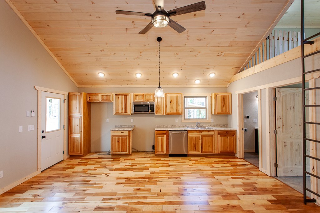 175 Fort Butler Street Murphy, NC 28906 - Photo 20 of 37 Gallery Image 20