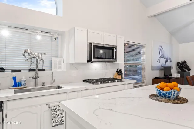 $449,999 | 5704 Verde Lagos Place, El Paso, TX 79932