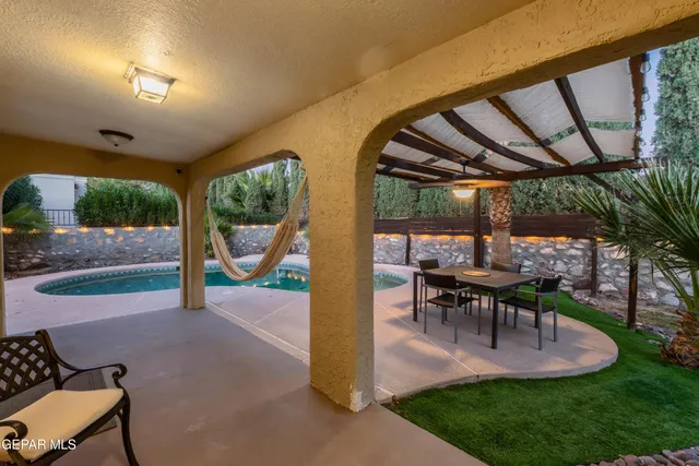 $449,999 | 5704 Verde Lagos Place, El Paso, TX 79932