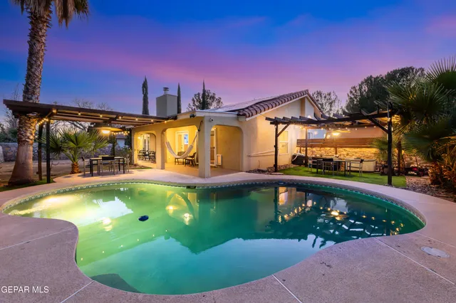 $449,999 | 5704 Verde Lagos Place, El Paso, TX 79932