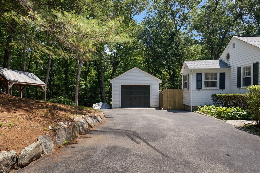 15 Williams Road Smithfield, RI 02917 - Photo 38 of 38