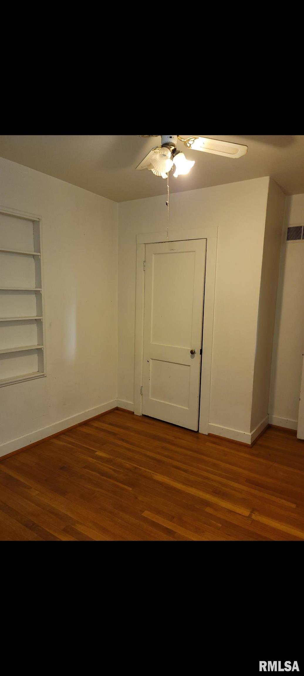 3307 East Enos Avenue Springfield, IL 62702 - Photo 8 of 11 Gallery Image 8