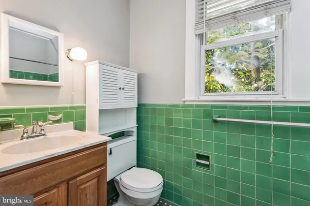 $2,900 | 221 Westwood Road, Annapolis, MD 21401