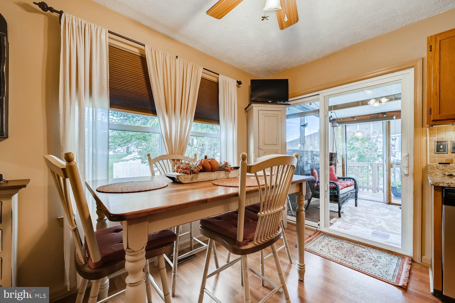 521 Valcour Road Catonsville, MD 21228 - Photo 9 of 33 Gallery Image 9