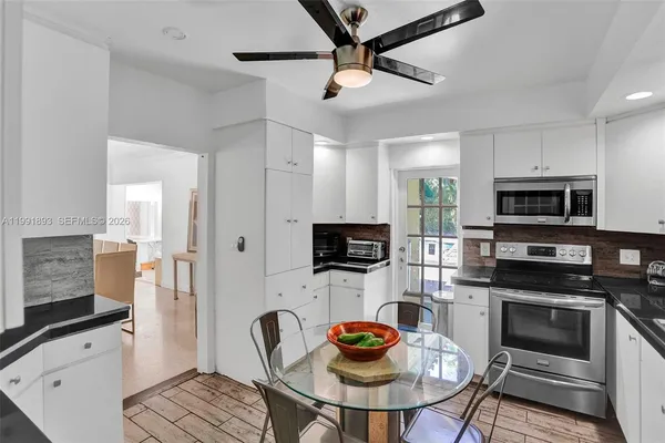 $15,000 | 3920 Monserrate Street, Coral Gables, FL 33134