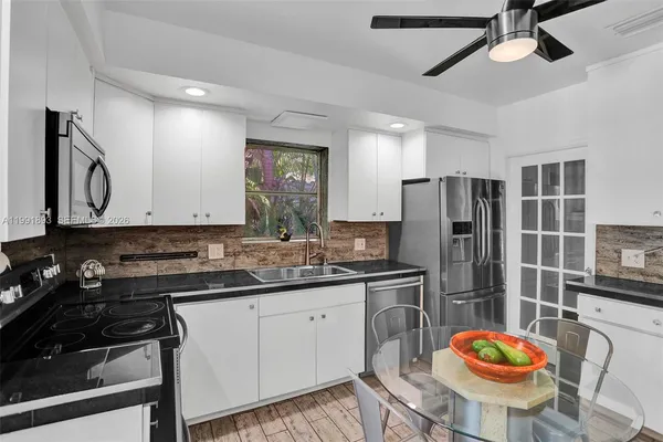 $15,000 | 3920 Monserrate Street, Coral Gables, FL 33134