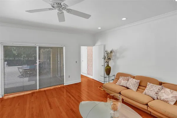 $15,000 | 3920 Monserrate Street, Coral Gables, FL 33134