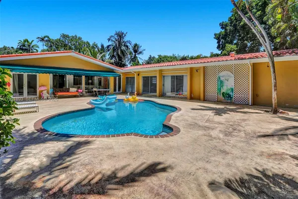 $13,000 | 3920 Monserrate Street, Coral Gables, FL 33134