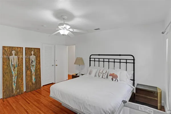 $15,000 | 3920 Monserrate Street, Coral Gables, FL 33134