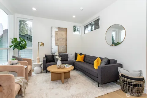 $1,195,000 | 7341 21st Avenue Northeast, Seattle, WA 98115