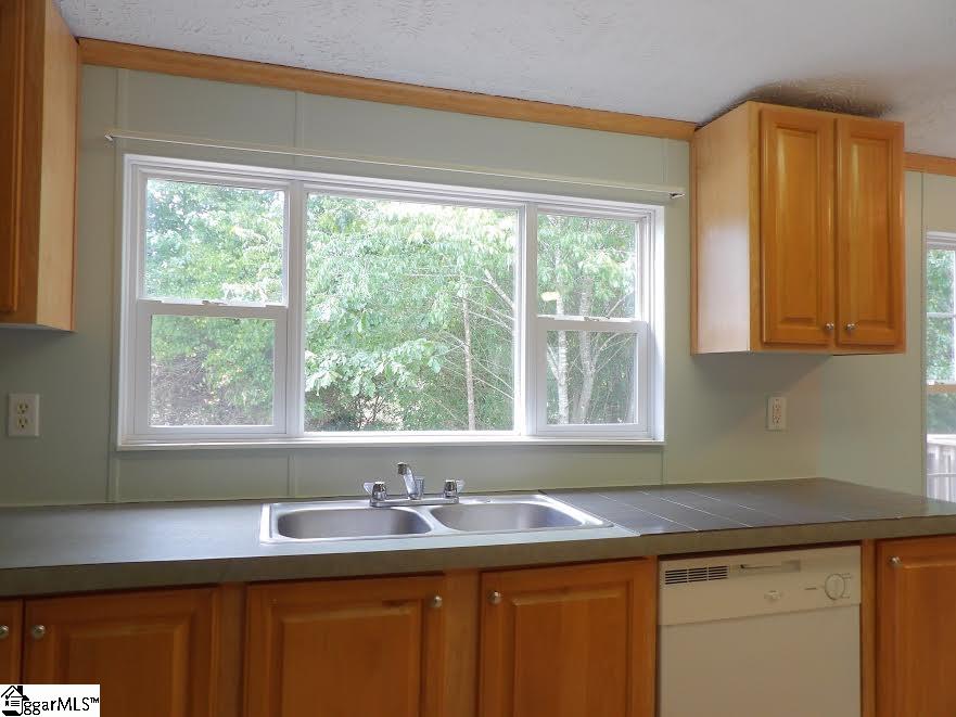 227 Snow Creek Road Seneca, SC 29678 - Photo 19 of 31 Gallery Image 19