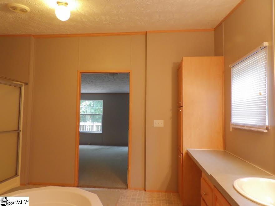 227 Snow Creek Road Seneca, SC 29678 - Photo 25 of 31 Gallery Image 25