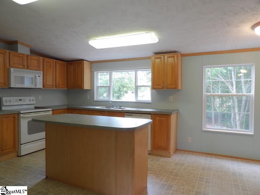 227 Snow Creek Road Seneca, SC 29678 - Photo 29 of 31 Gallery Image 29