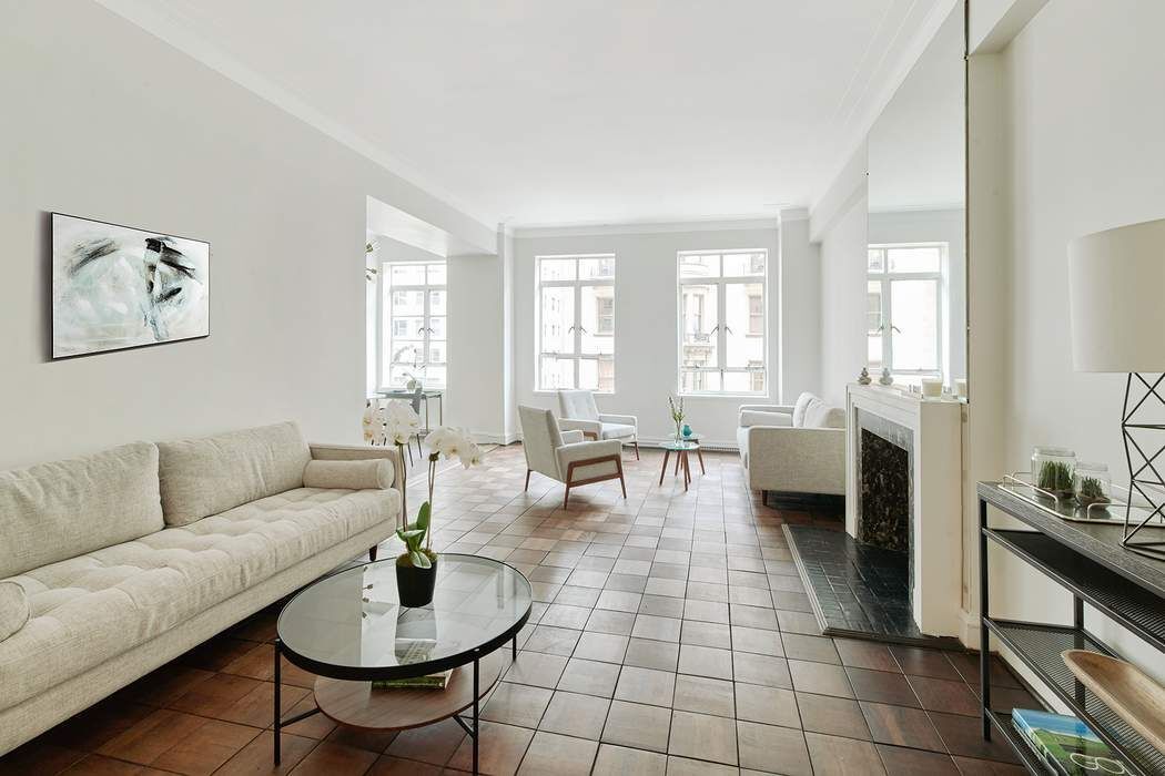 115 Central Park West, Unit 7J Manhattan, NY 10023 - Photo 1 of 17