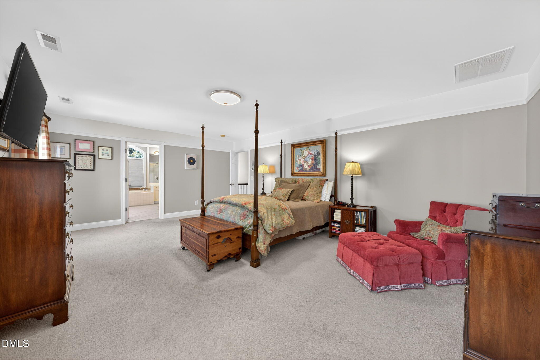 403 Rossburn Way Chapel Hill, NC 27516 - Photo 36 of 47 44-web-or-mls-403 Rossburn-36