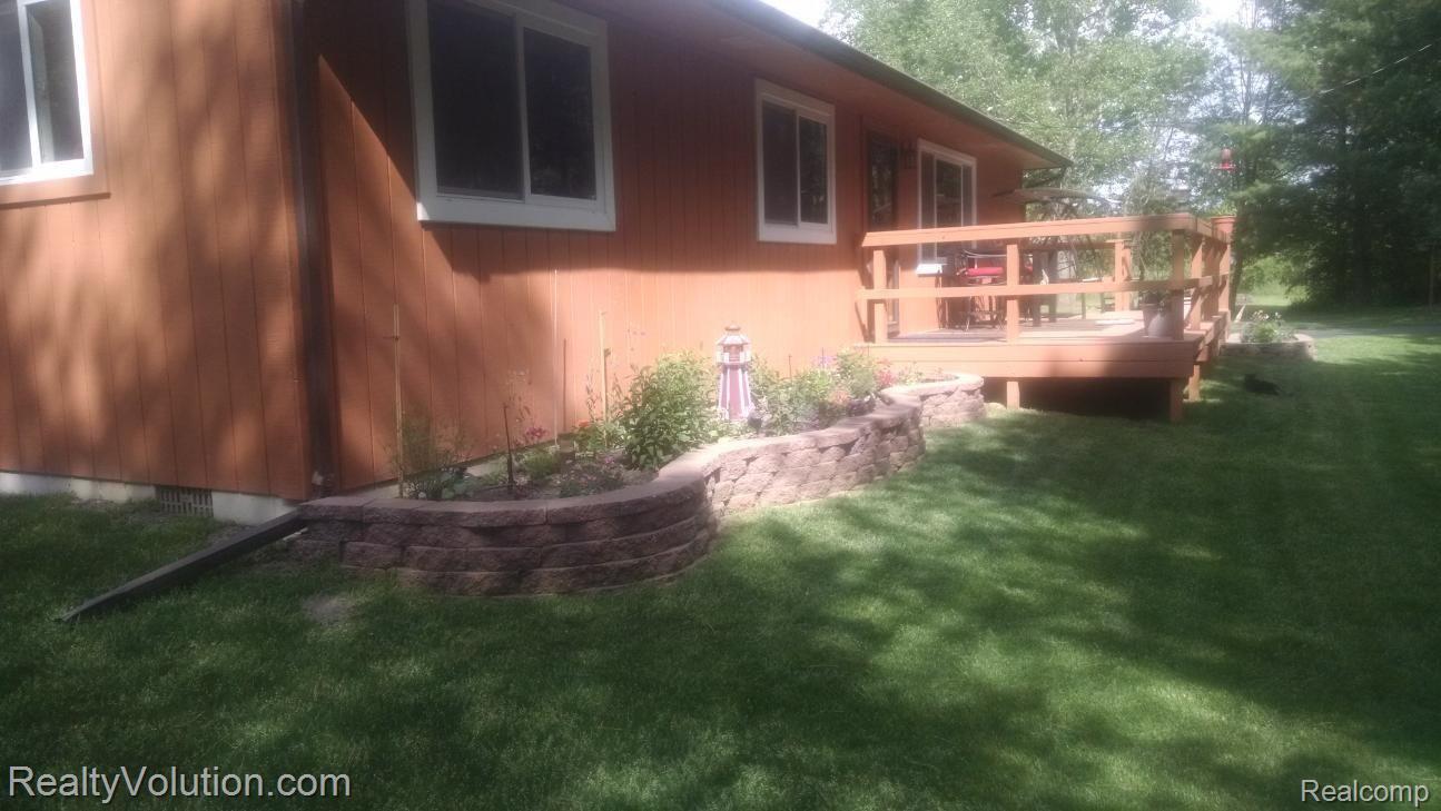 2488 Brown Road Millington, MI 48746 - Photo 4 of 46 09C360AF-4A4B-4A1A-9A94-AF0CA4413F93.jpeg