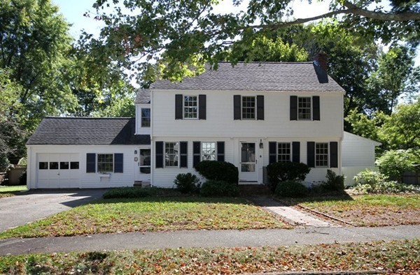 6 Garrison Road Wellesley, MA 02482 - Photo 1 of 18