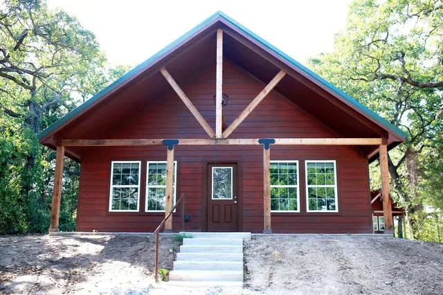 $2,050 | 7311 Farm To Market Road 1886, Unit 101, Azle, TX 76020