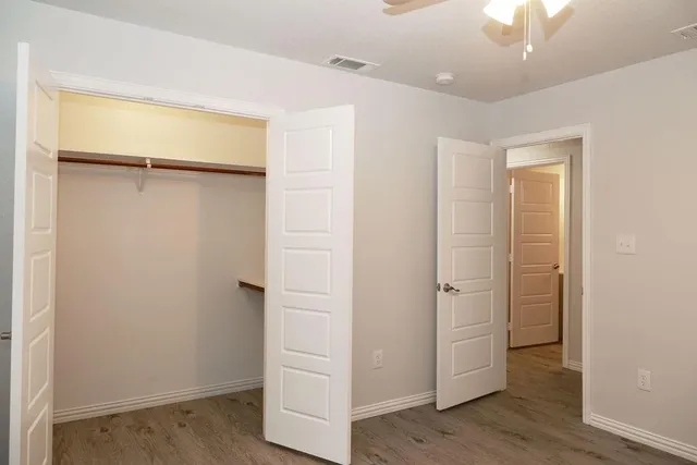 $2,050 | 7311 Farm To Market Road 1886, Unit 101, Azle, TX 76020