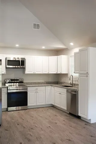 $2,050 | 7311 Farm To Market Road 1886, Unit 101, Azle, TX 76020