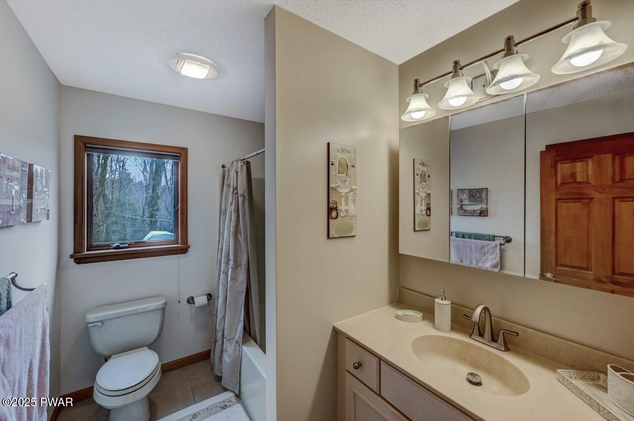 88 Ridgewood Circle Lake Ariel, PA 18436 - Photo 36 of 113 Primary Bathroom