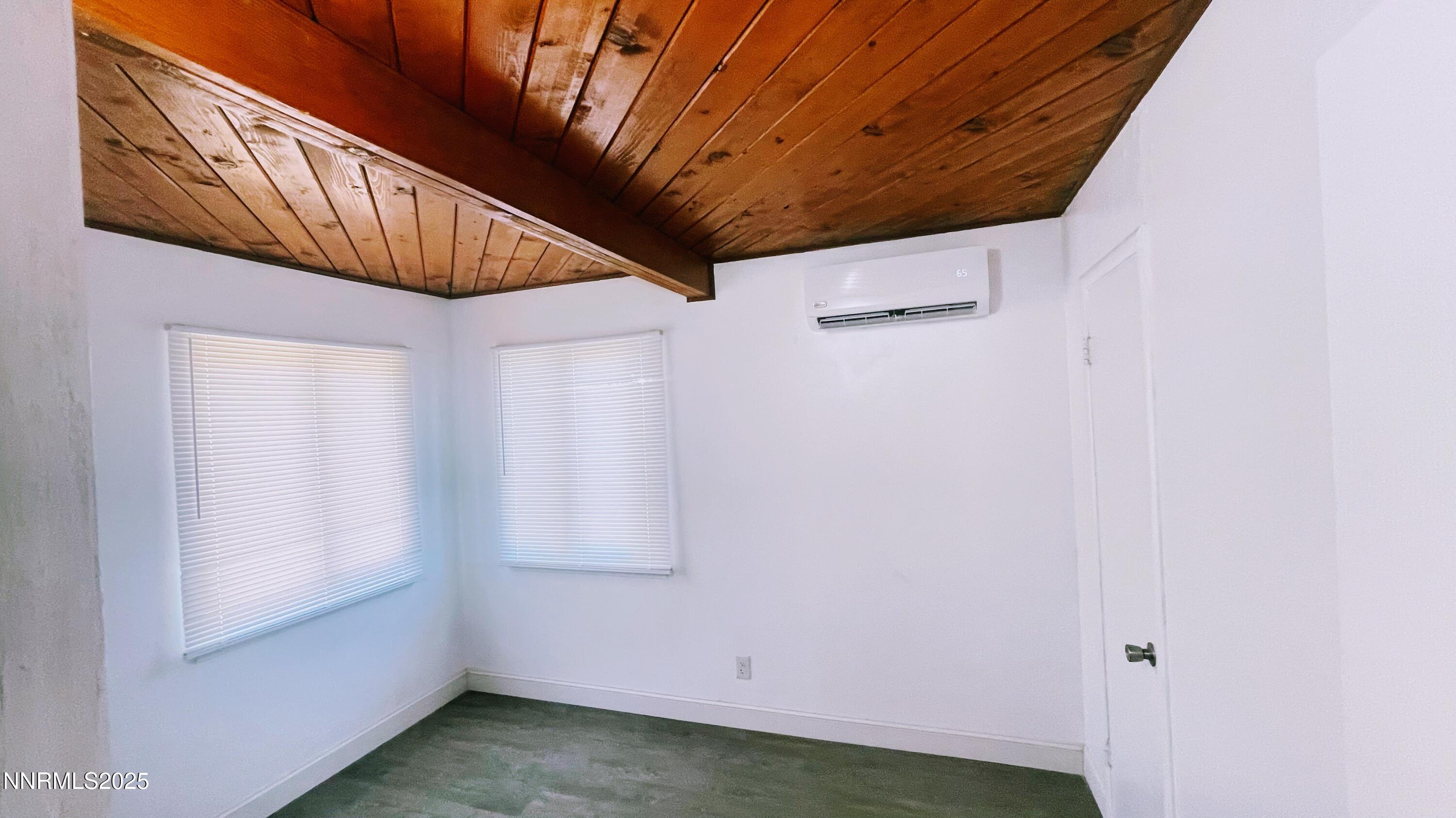 1895 Wilder Street Reno, NV 89512 - Photo 6 of 22 IMG_4990