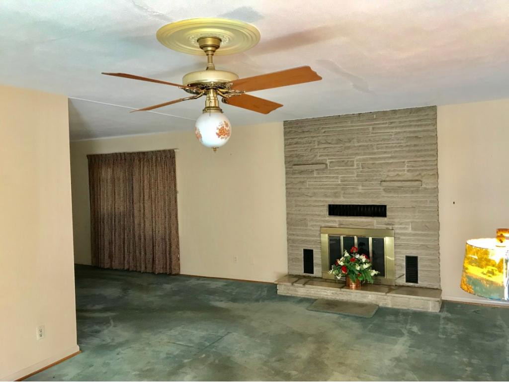 217 Robin Road Bristol, TN 37620 - Photo 4 of 14 Photo 4